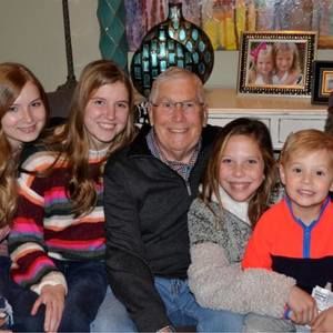 Meet your Posher, Leighton